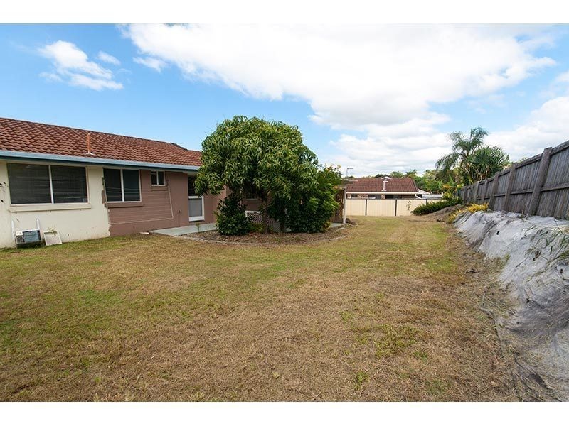 7 Spumante Court, Highland Park QLD 4211