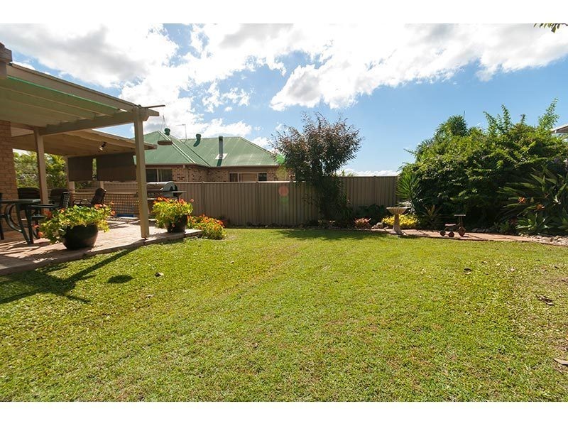 24 Armstrong Way, Highland Park QLD 4211