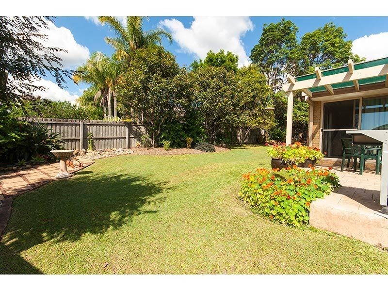 24 Armstrong Way, Highland Park QLD 4211