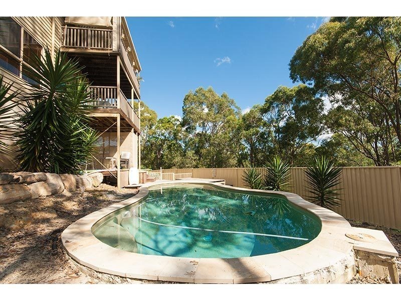 56 Tara Vista Boulevard, Highland Park QLD 4211