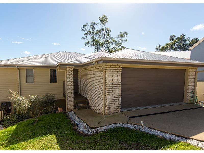 56 Tara Vista Boulevard, Highland Park QLD 4211