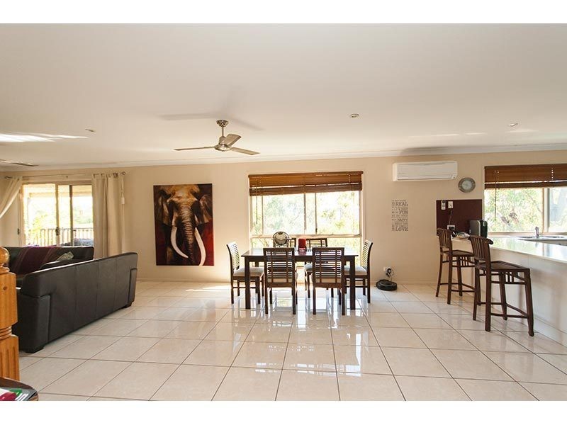 56 Tara Vista Boulevard, Highland Park QLD 4211