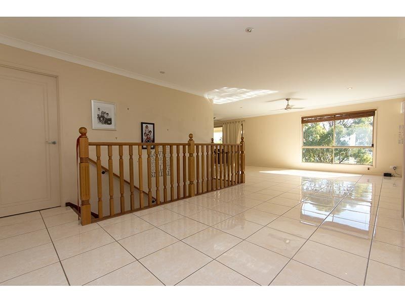 56 Tara Vista Boulevard, Highland Park QLD 4211