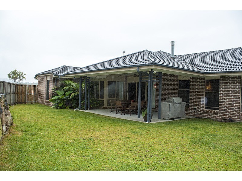 11 Honey Eater Court, Gilston QLD 4211