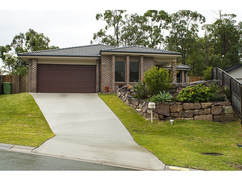 11 Honey Eater Court, Gilston QLD 4211