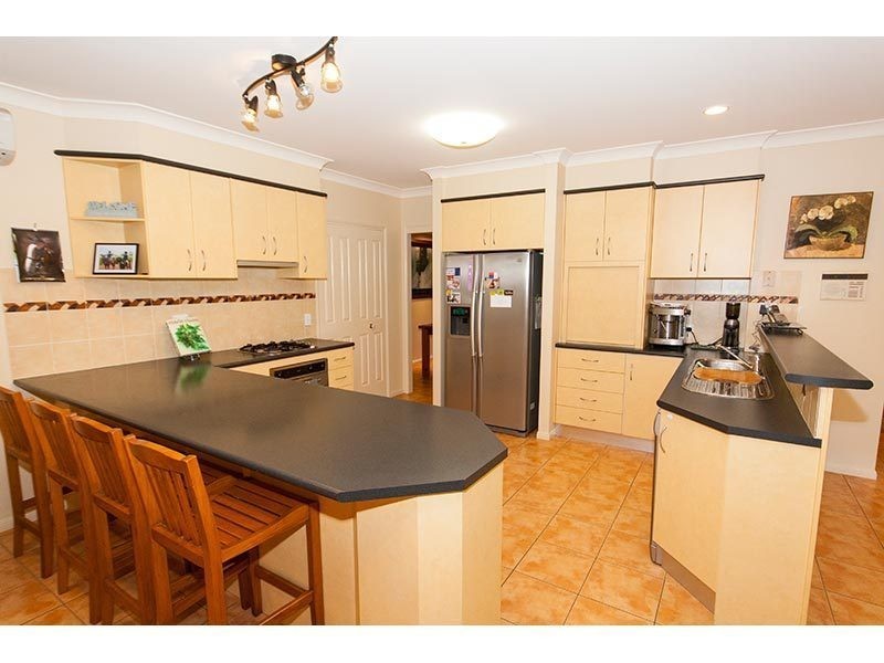66 The Oval Drive, Mount Nathan QLD 4211
