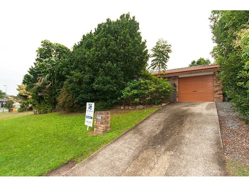 7 Angaston Avenue, Carrara QLD 4211