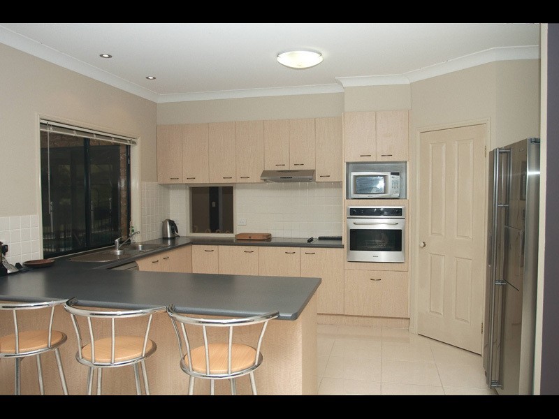10  Nature Valley Court, Tallai QLD 4213