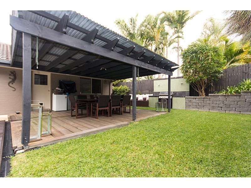 13 Bradstone Road, Carrara QLD 4211