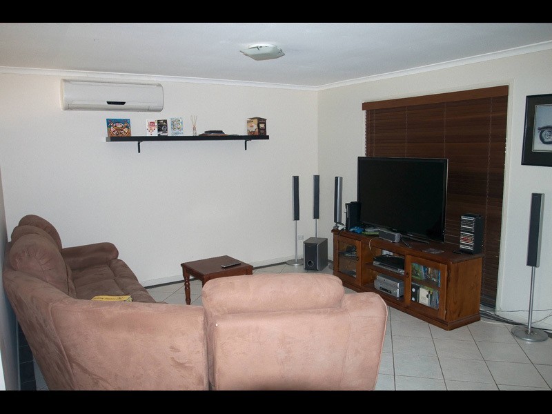 10 Jancoon Court, Carrara QLD 4211