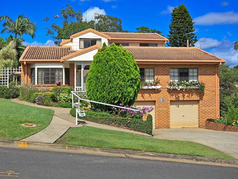 19 Bartlett Avenue, Nerang QLD 4211