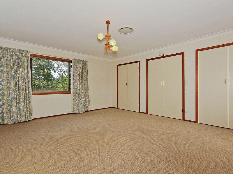 19 Bartlett Avenue, Nerang QLD 4211