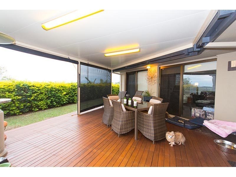 24 Trafalgar Street, Highland Park QLD 4211