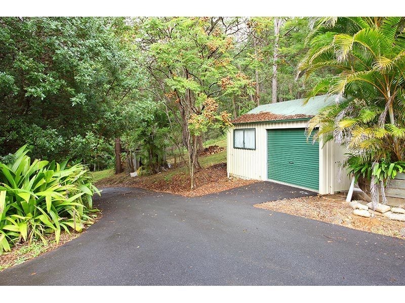 105 Henri Roberts Drive, Clagiraba QLD 4211