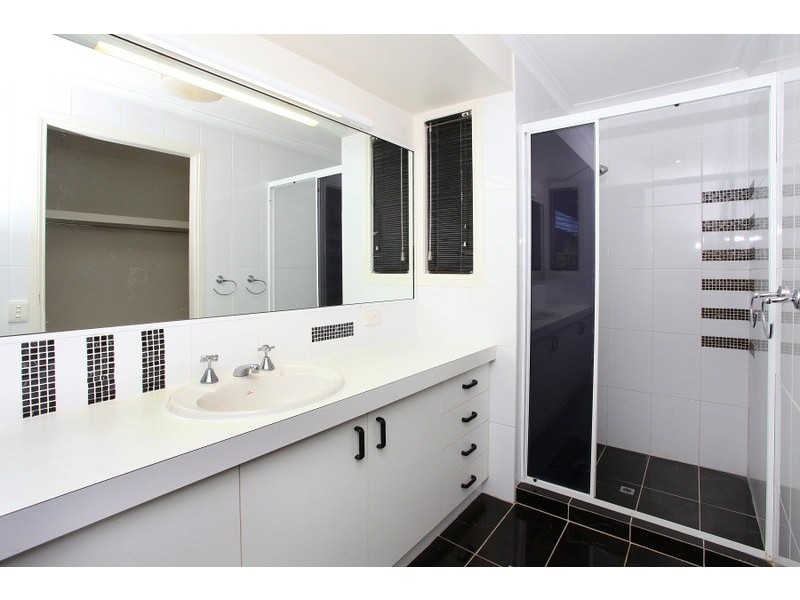 5 Koola Drive, Nerang QLD 4211