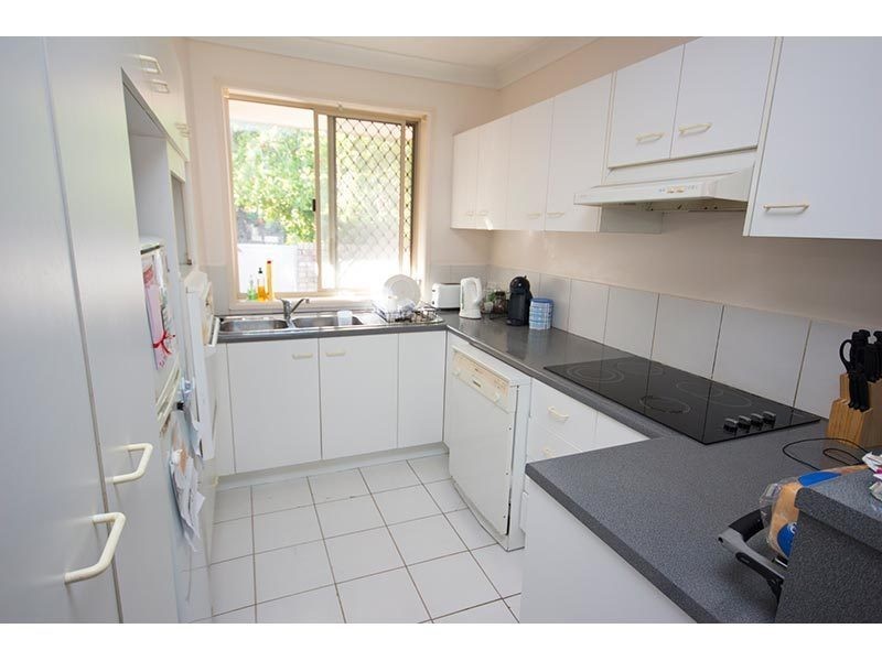 3/8 Kilpatrick Court, Highland Park QLD 4211