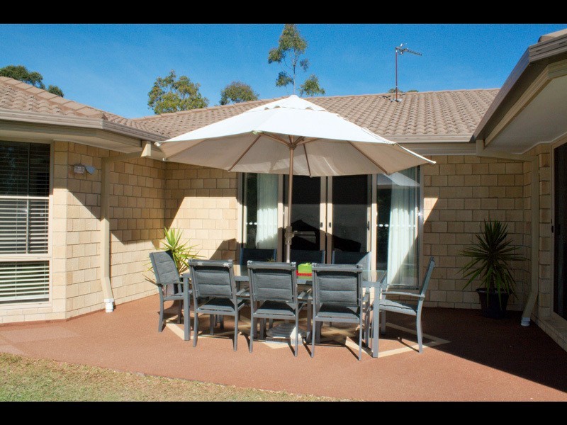 10 Mulwala Street, Maudsland QLD 4210