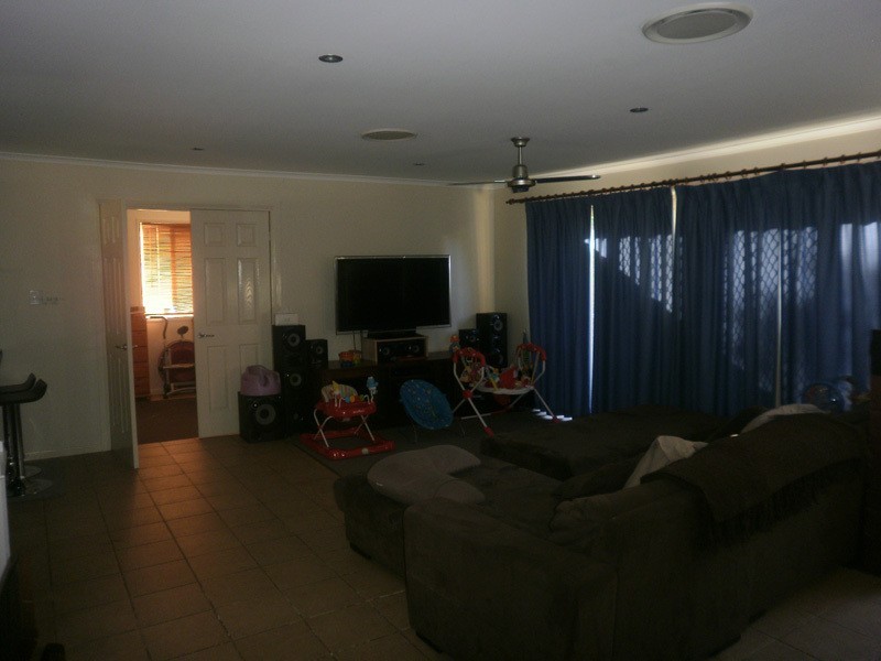 18 Ancona Street, Carrara QLD 4211