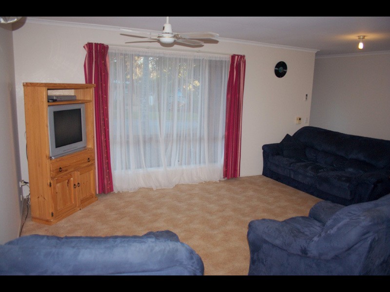 36 Merloo Drive, Nerang QLD 4211