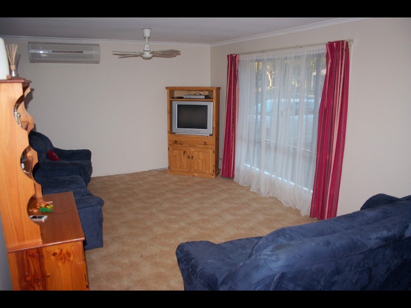 36 Merloo Drive, Nerang QLD 4211