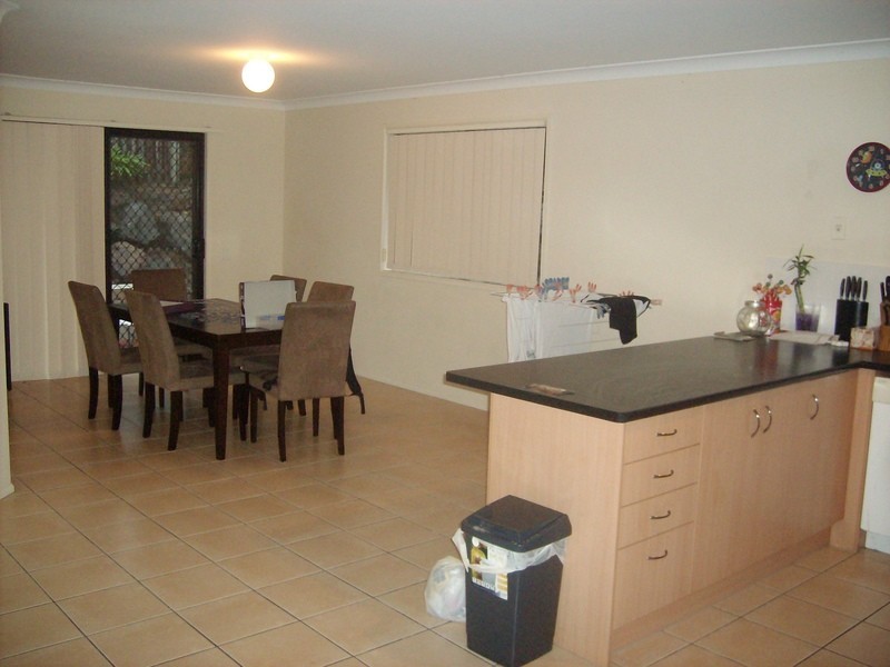 27 Buffalo Crescent, Pacific Pines QLD 4211