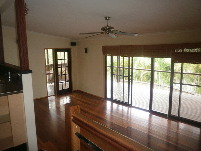 17 Newlands Court, Mount Nathan QLD 4211