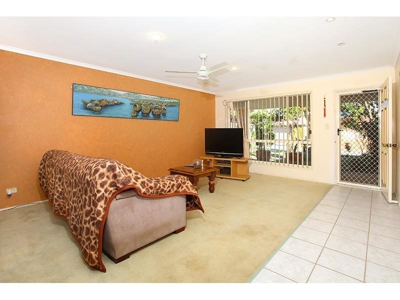 43 Oakdale Avenue, Nerang QLD 4211