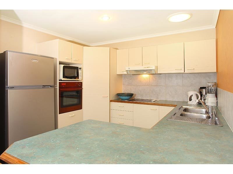 43 Oakdale Avenue, Nerang QLD 4211