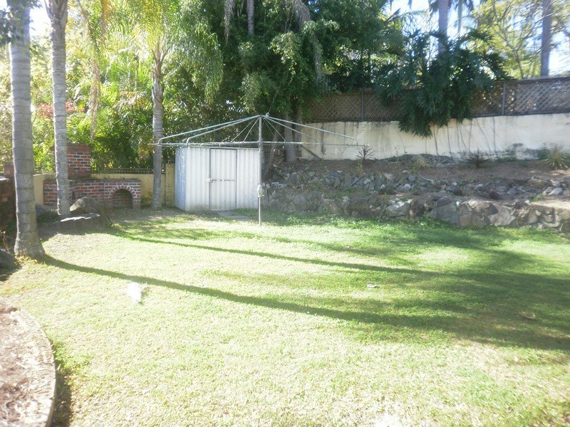 6 Sueden Court, Nerang QLD 4211