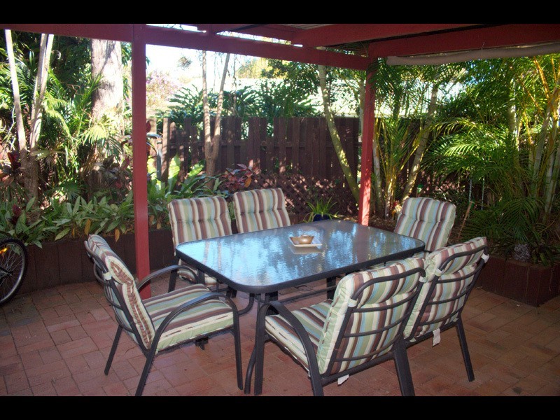 3 Rosella Court, Carrara QLD 4211