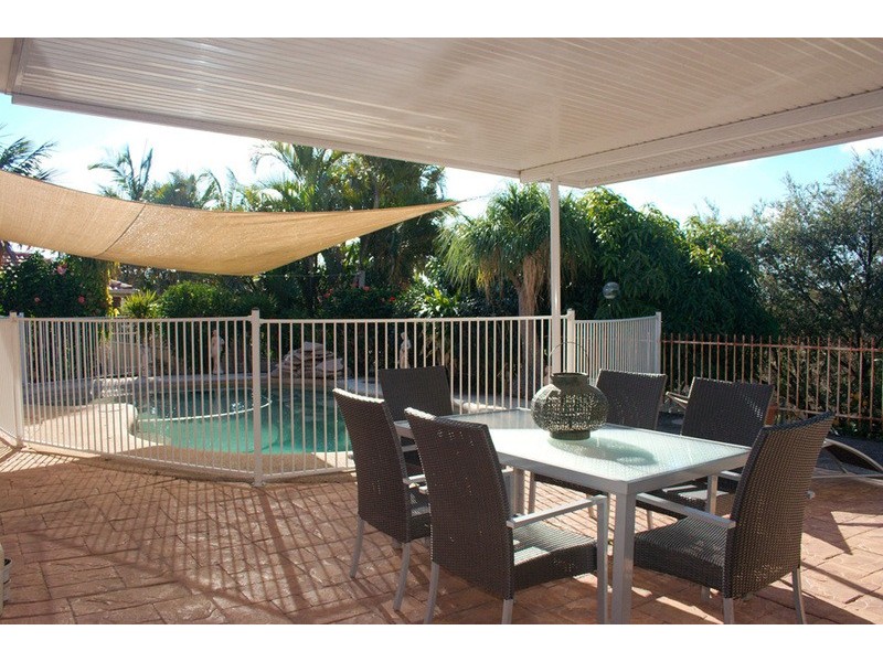 32 Woolmere Street, Carrara QLD 4211