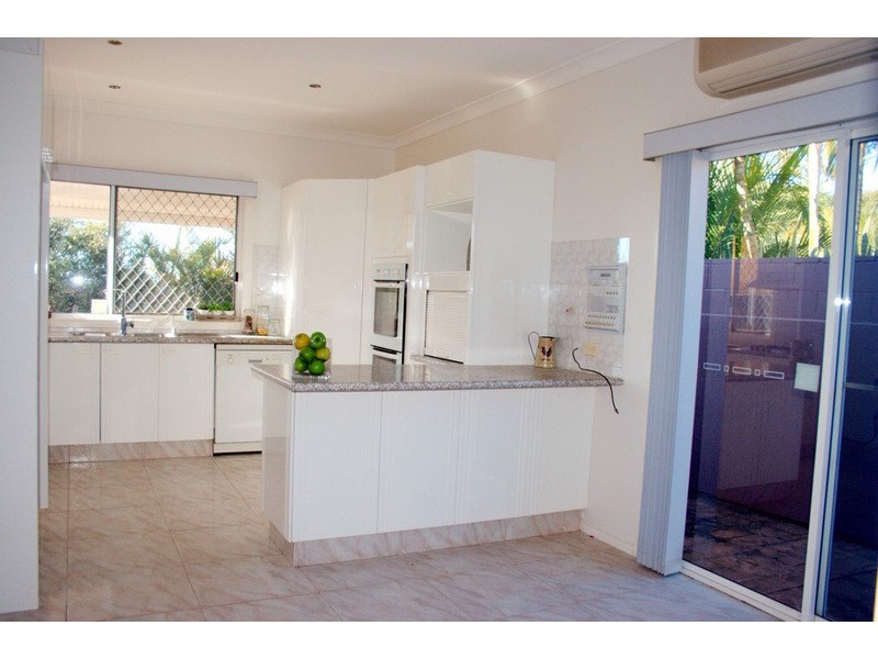 32 Woolmere Street, Carrara QLD 4211