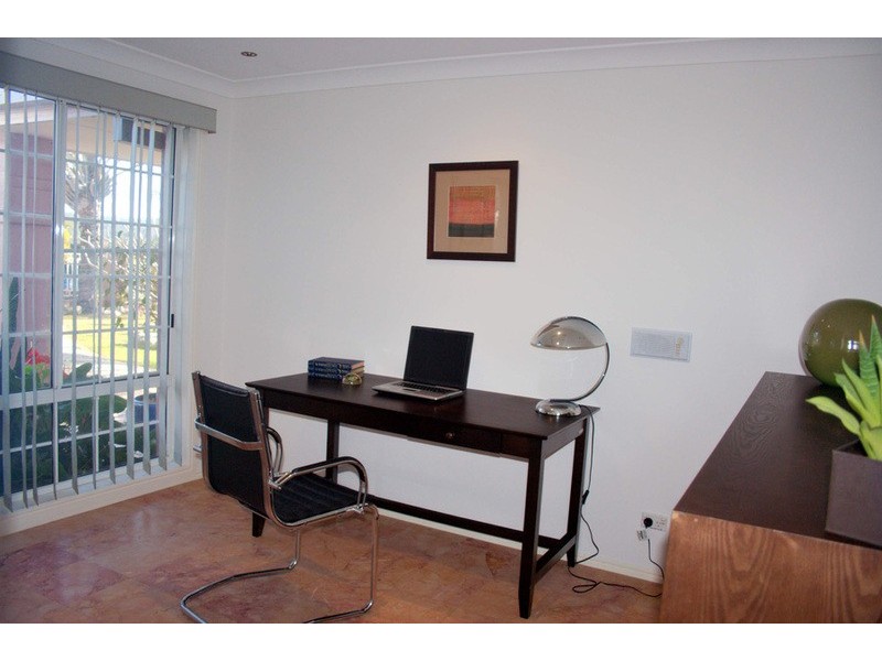 32 Woolmere Street, Carrara QLD 4211