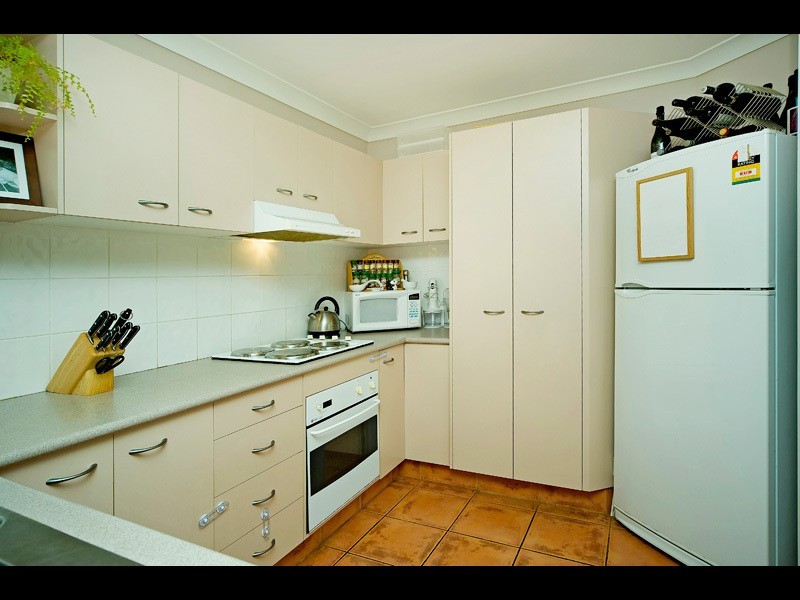 36 Marble Arch Place, Arundel QLD 4214