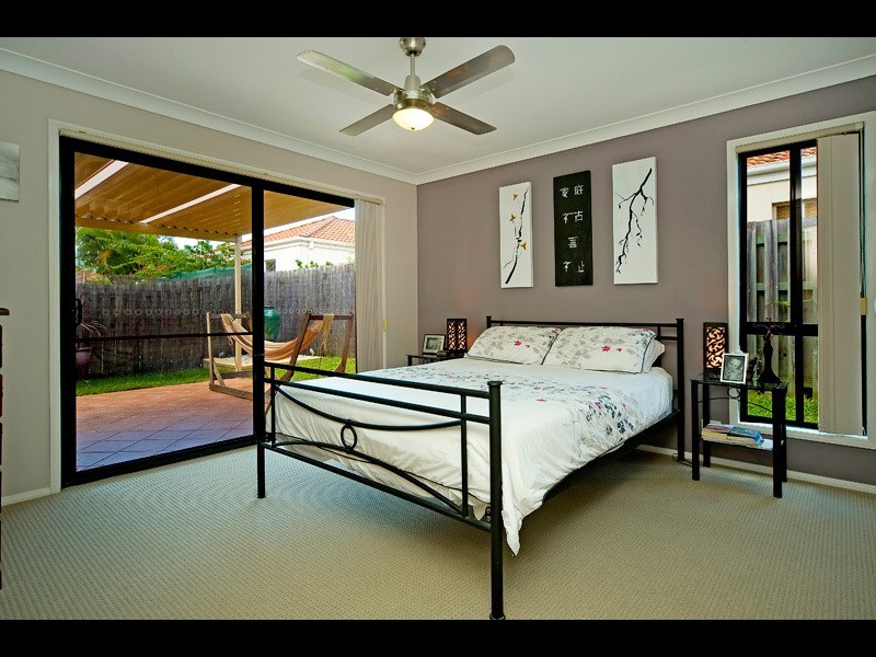 36 Marble Arch Place, Arundel QLD 4214