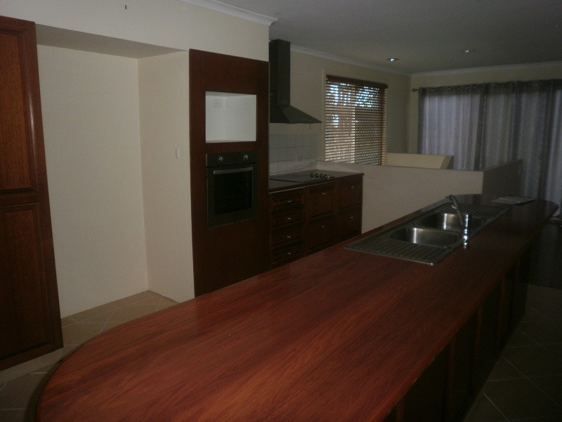 19 Eureka Crescent, Nerang QLD 4211