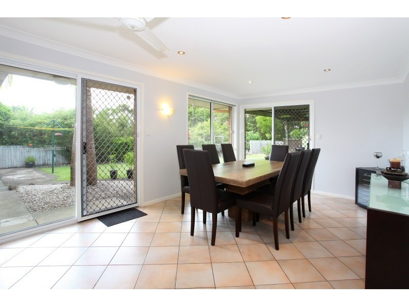 3 Trafalgar Street, Highland Park QLD 4211