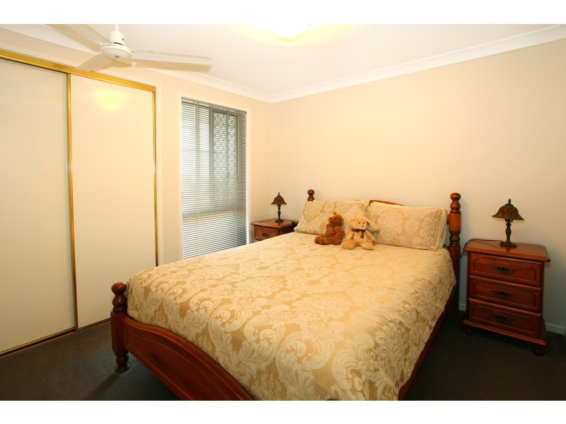 3 Trafalgar Street, Highland Park QLD 4211