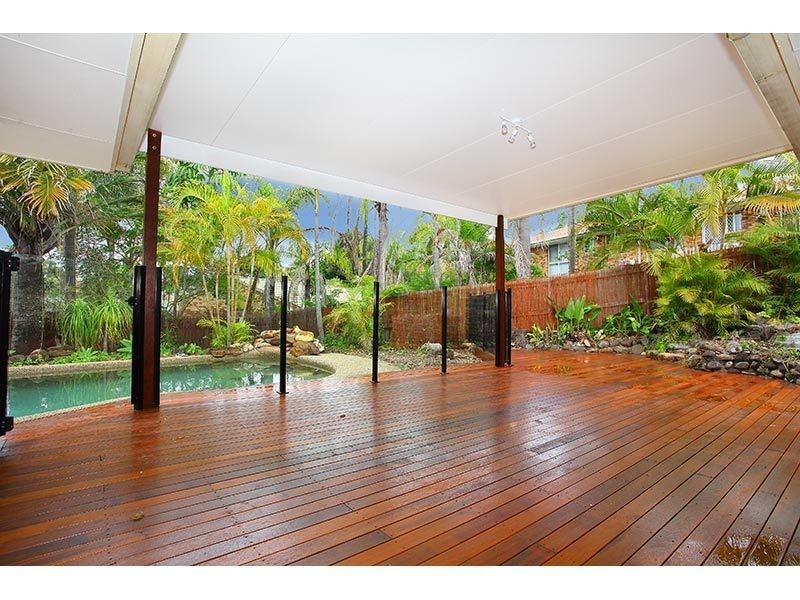 6 Pauline Place, Highland Park QLD 4211