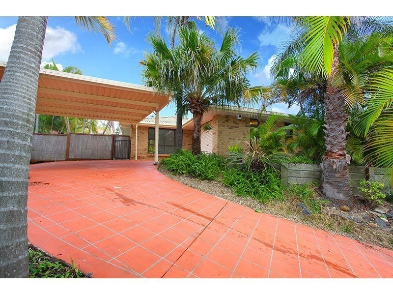 6 Pauline Place, Highland Park QLD 4211