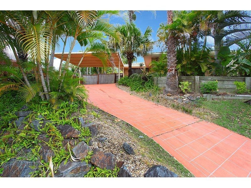 6 Pauline Place, Highland Park QLD 4211