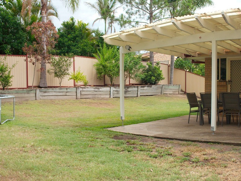 6 Marlene Court, Highland Park QLD 4211