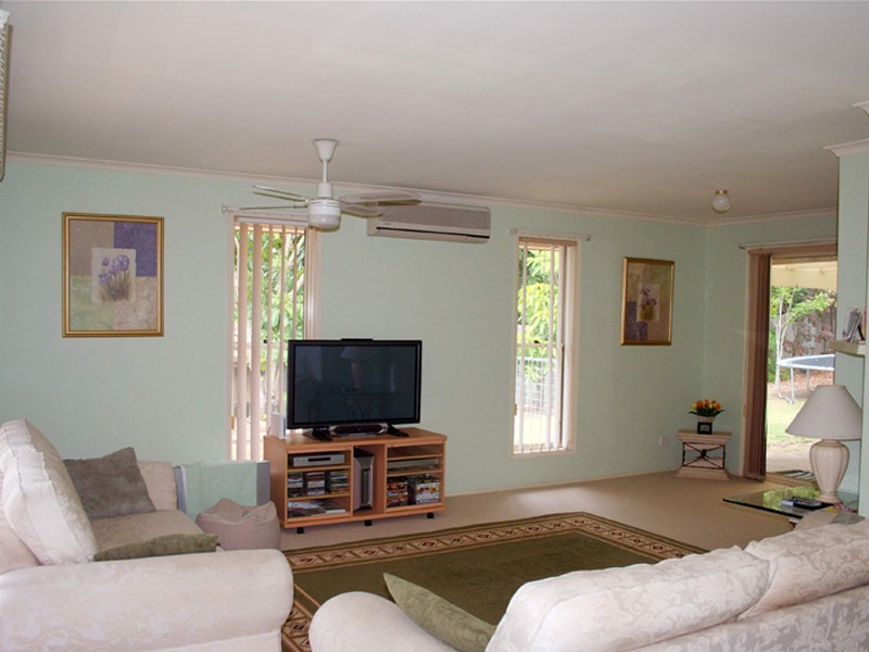 6 Marlene Court, Highland Park QLD 4211