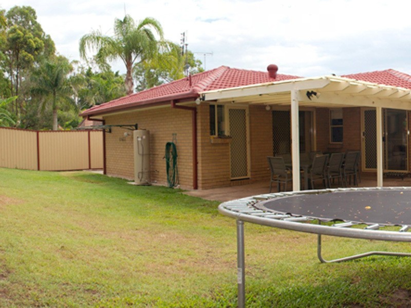6 Marlene Court, Highland Park QLD 4211