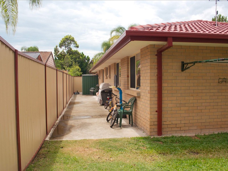 6 Marlene Court, Highland Park QLD 4211