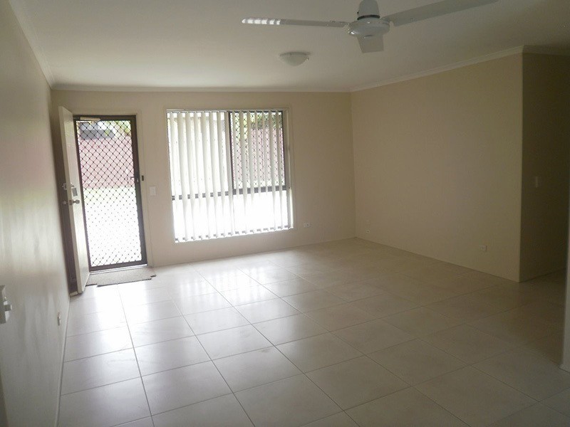 1/25 Gumbeel Court, Highland Park QLD 4211