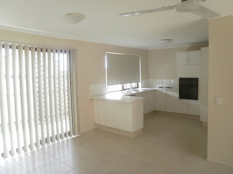 1/25 Gumbeel Court, Highland Park QLD 4211