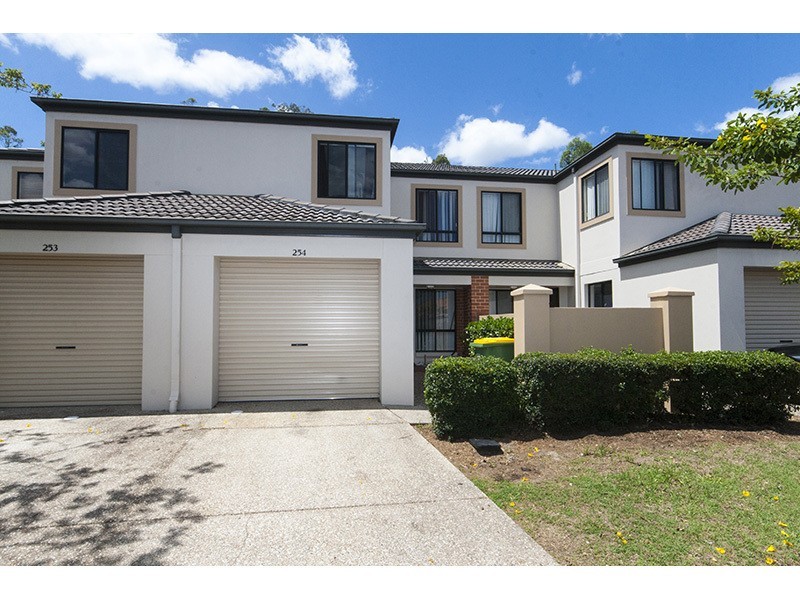 254/64 Gilston Road, Nerang QLD 4211