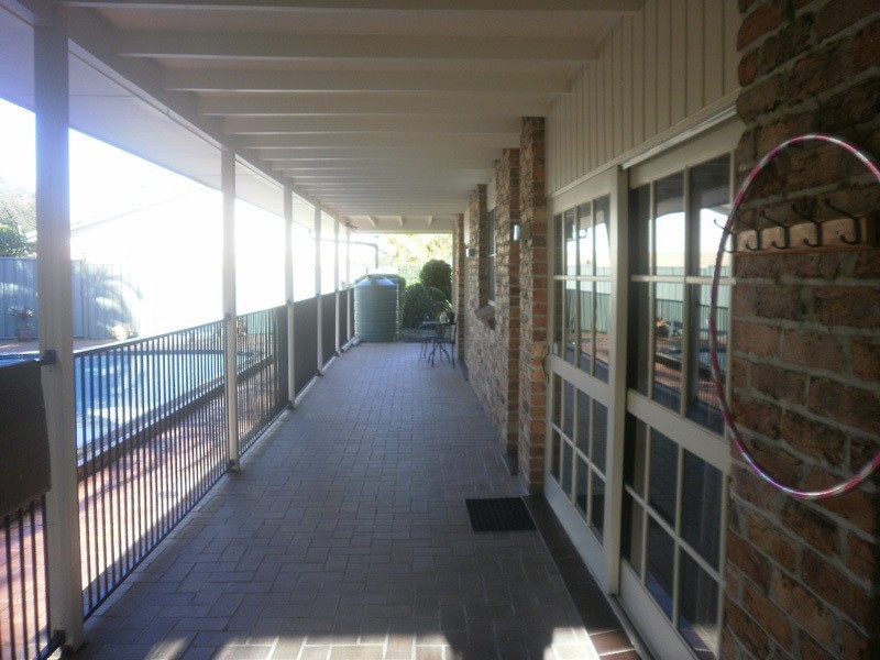 15 St Petersburg Place, Nerang QLD 4211