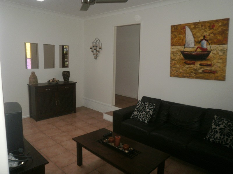 15 St Petersburg Place, Nerang QLD 4211